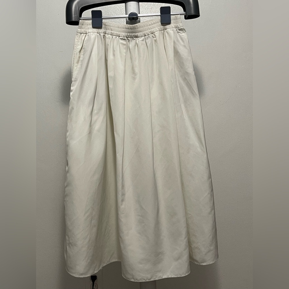 Zara Cream/Off White Midi Skirt with Pockets